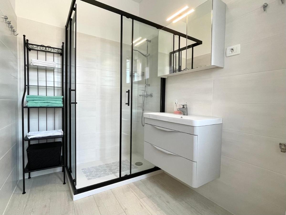 Modern Apartment In The Old Part Of Town Rijeka Extérieur photo