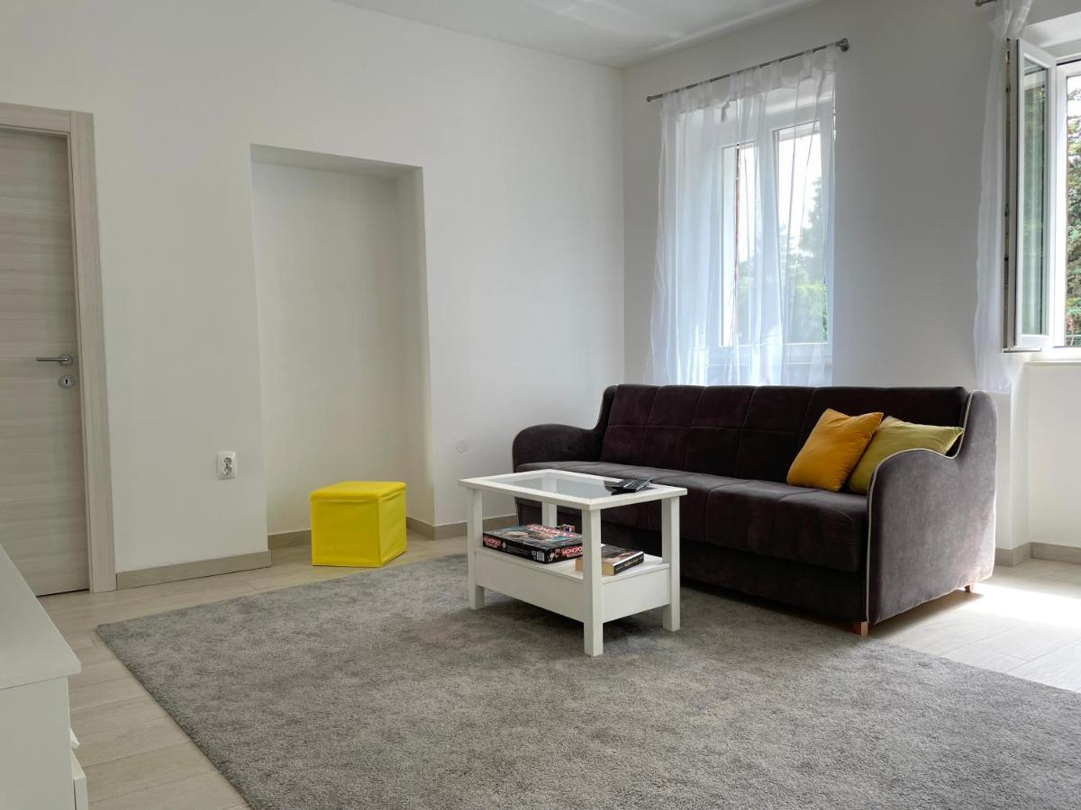 Modern Apartment In The Old Part Of Town Rijeka Extérieur photo